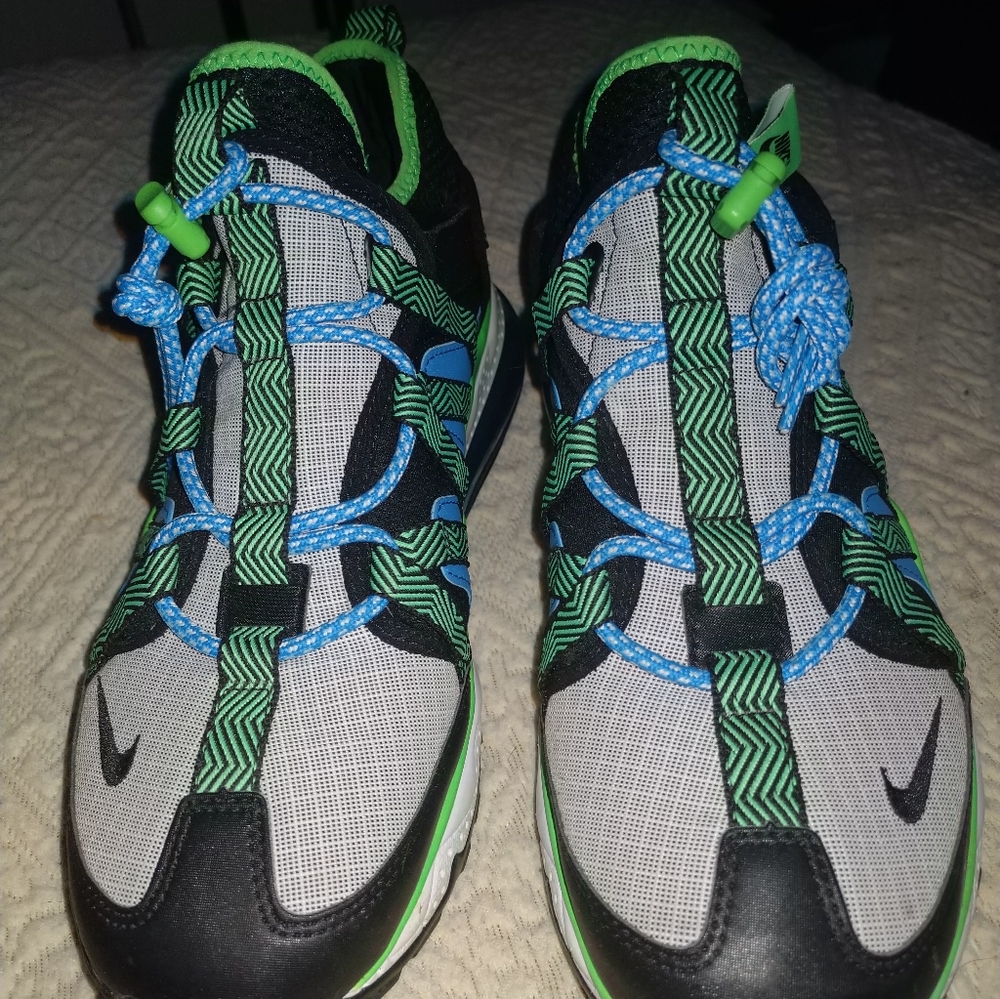 Nike air